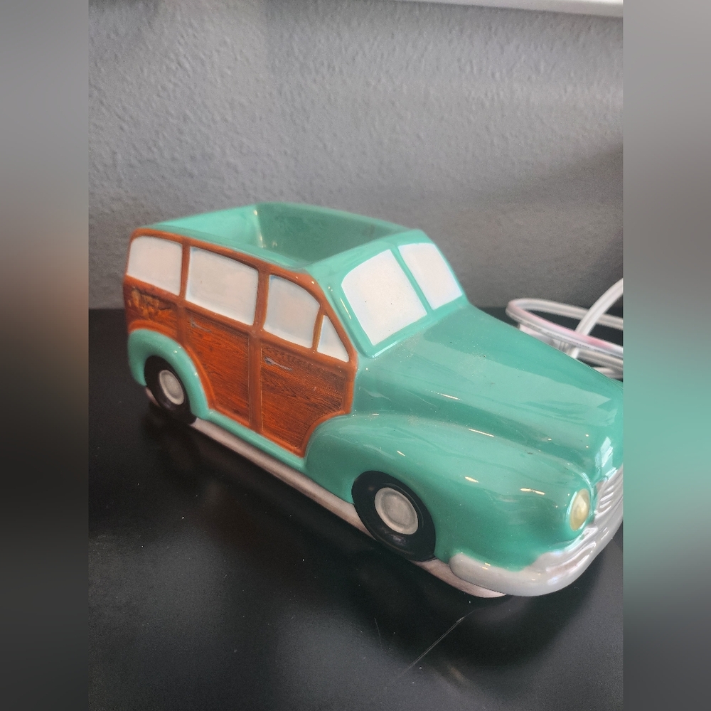 Retro Mint Green Ceramic Car Scentsy Wax Warmer Missing Top